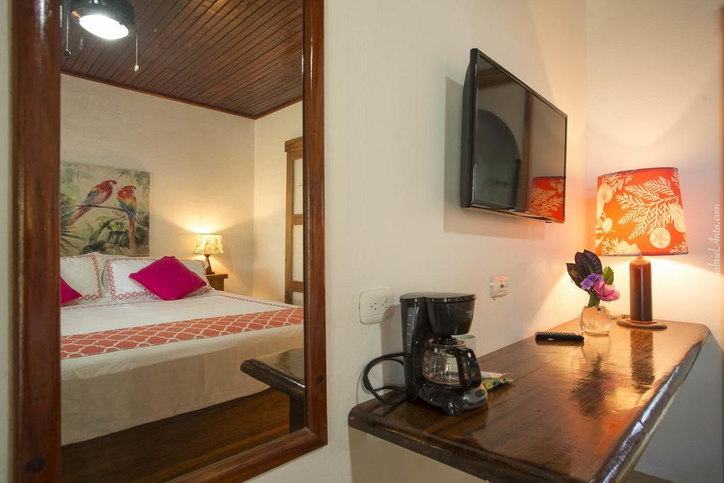 קאוויטה Magellan Boutique Hotel מראה חיצוני תמונה