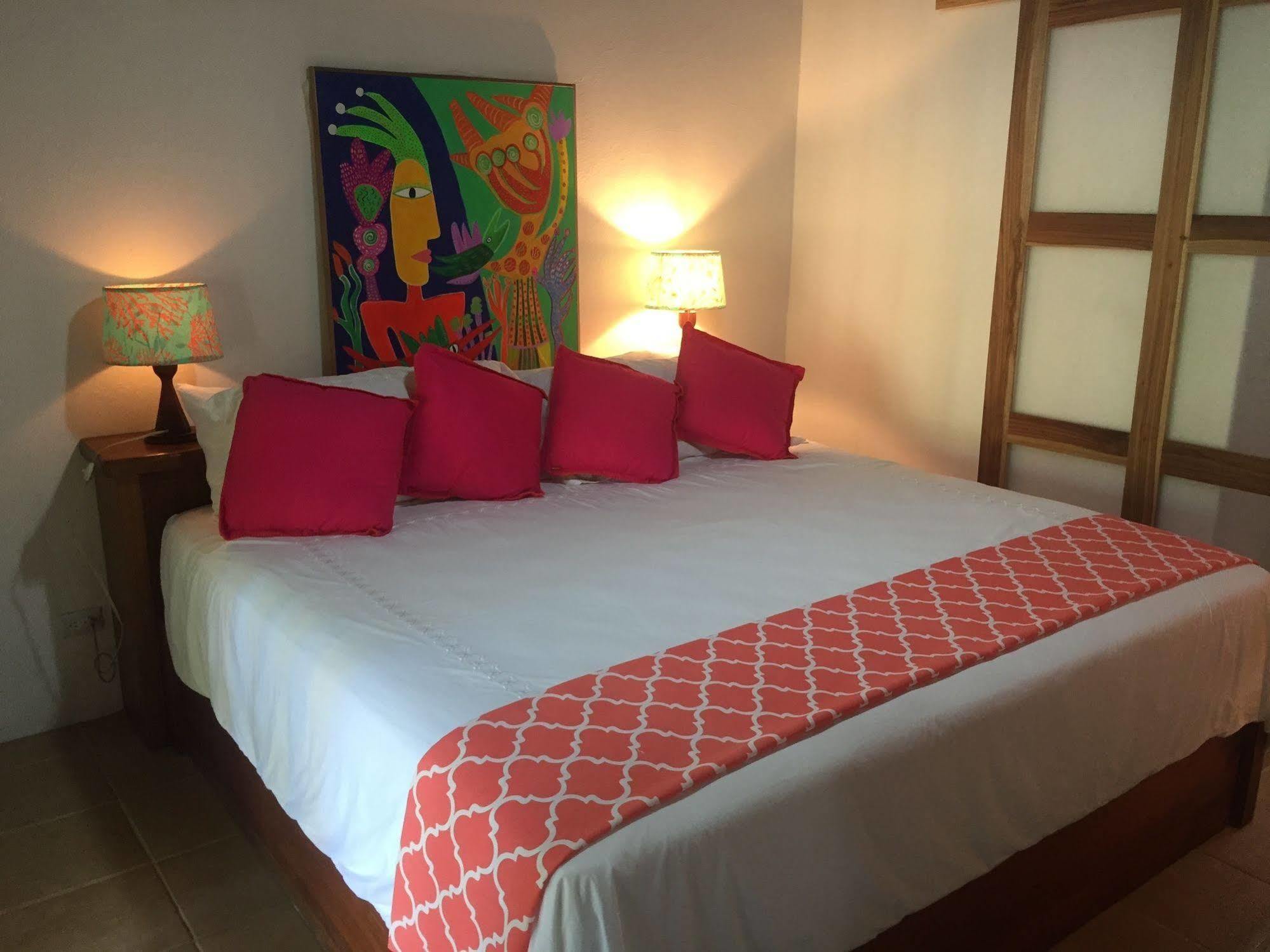קאוויטה Magellan Boutique Hotel מראה חיצוני תמונה